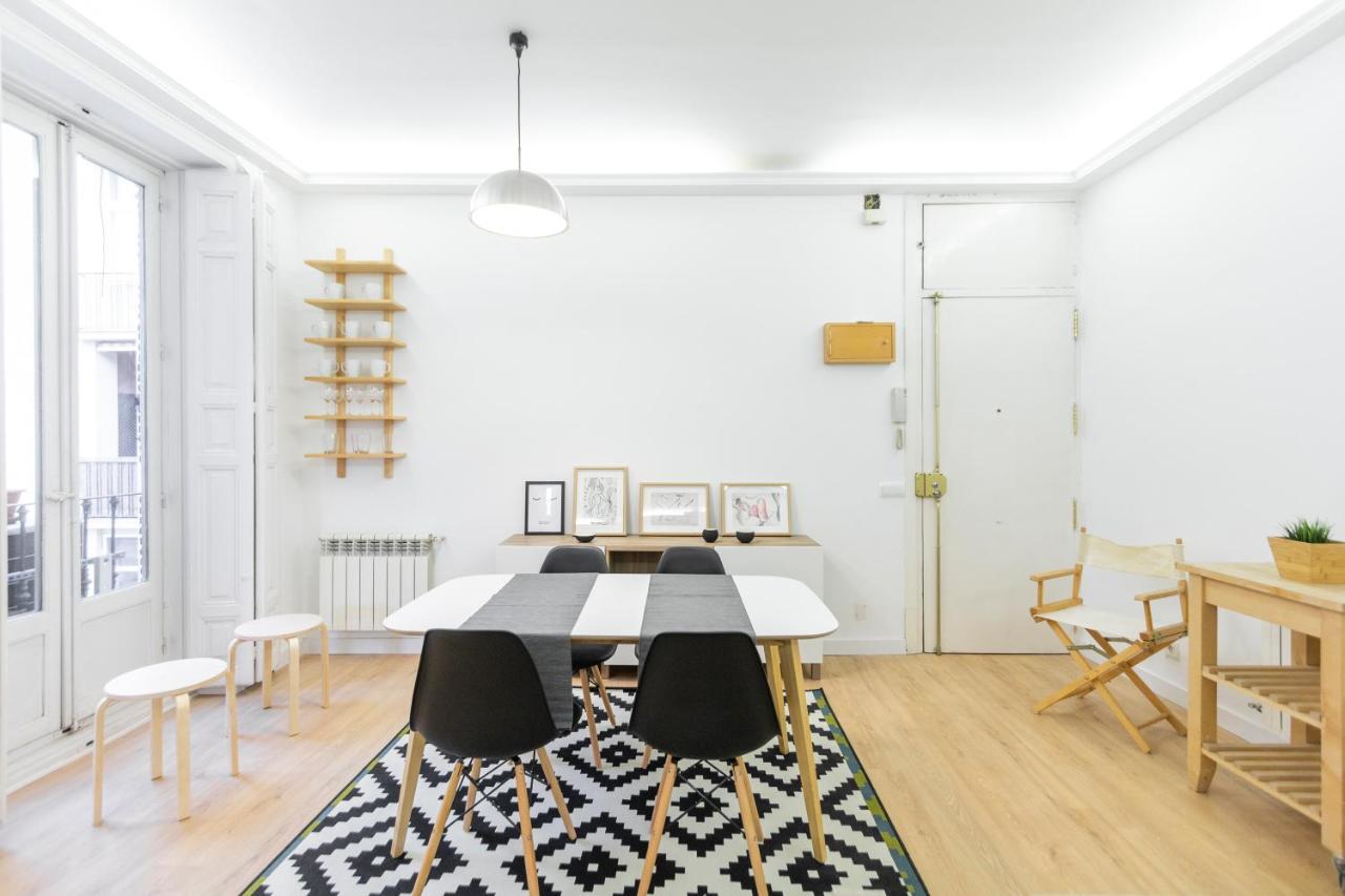 Dobo Homes - Zu84 Madrid Luaran gambar